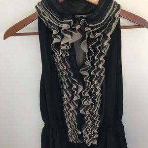 Neiman Marcus sleeveless blouse